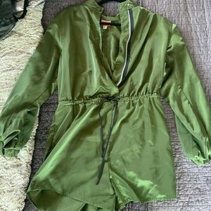NWOT Hunter Romper